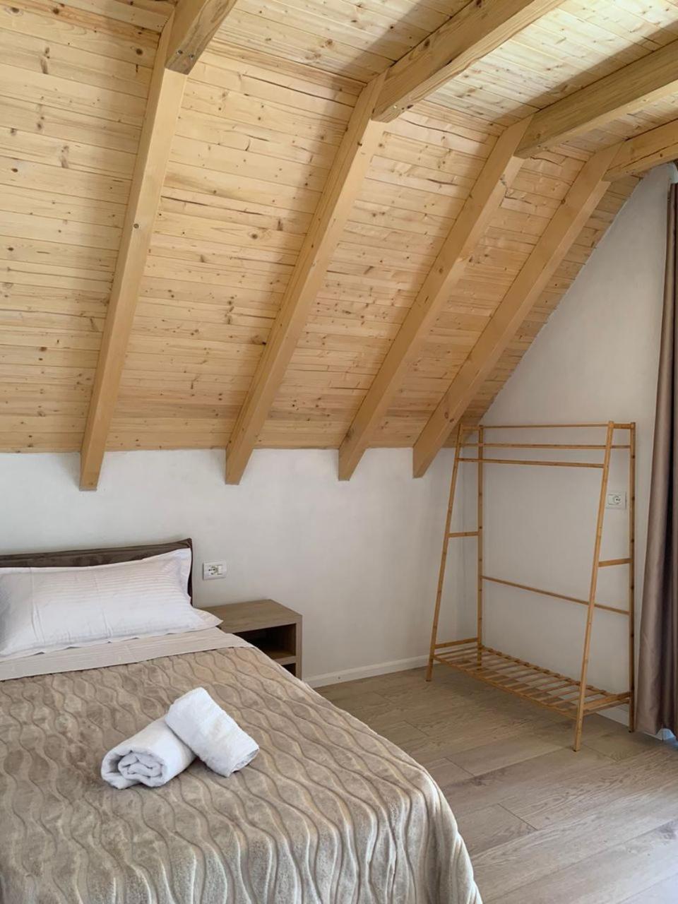 Serenity Guesthouse Тети Экстерьер фото